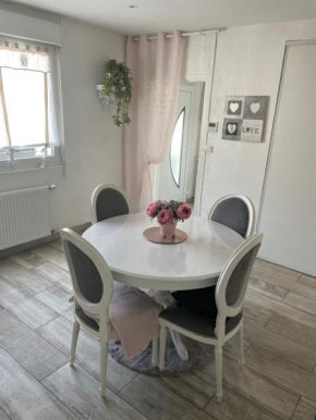 Chambre celia lits séparées chez l habitant